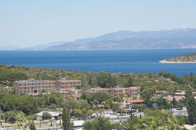 Hotel Pigale Beach Resort