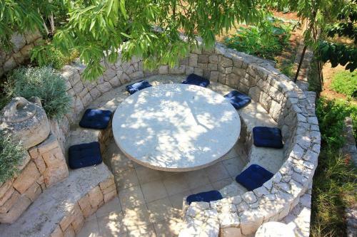 Apartments With A Parking Space Trpanj (peljesac) - 10180