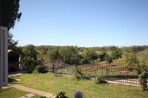 Apartments With A Parking Space Valica (umag) - 7122