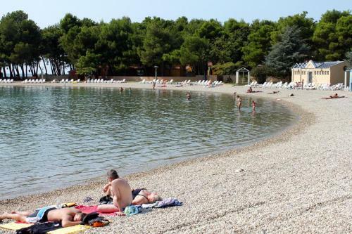 Apartments With A Parking Space Murine (umag) - 13302
