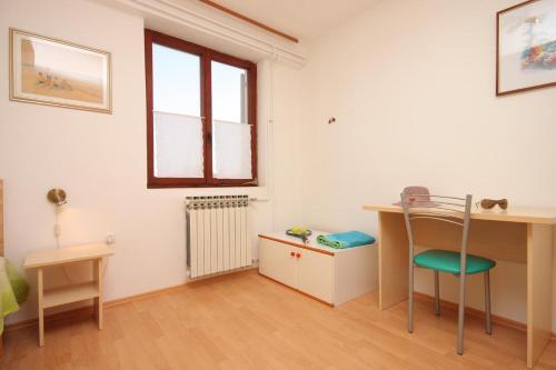Apartments By The Sea Umag - 2549