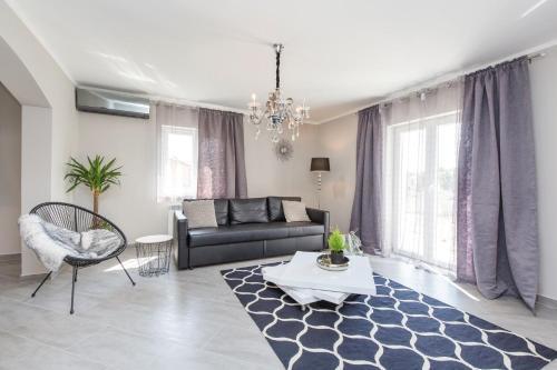 Holiday Home In Becici 35609