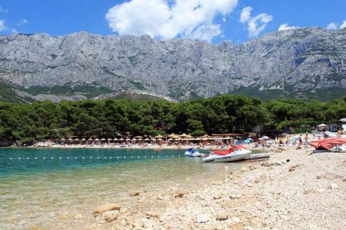 Apartments With A Parking Space Veliko Brdo (makarska) - 2598