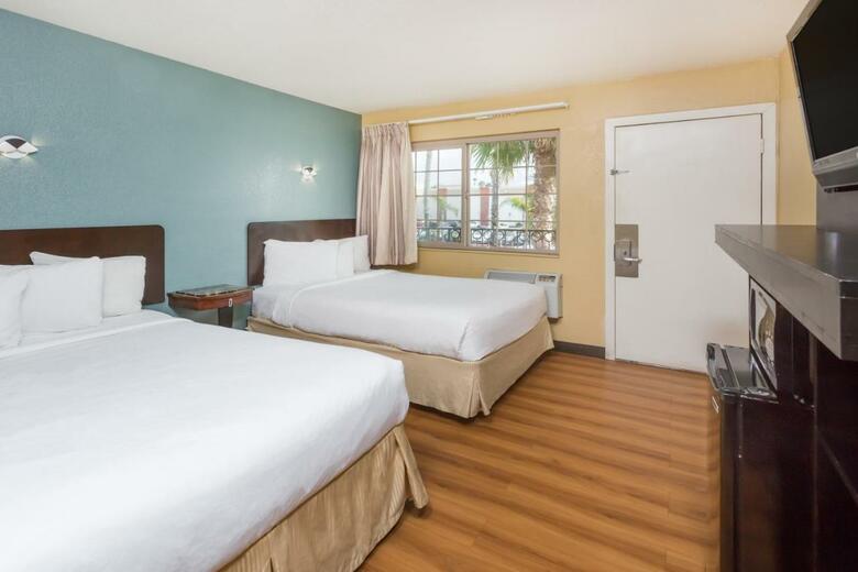 Hotel Quality Inn I-5 Near Camp Pendleton