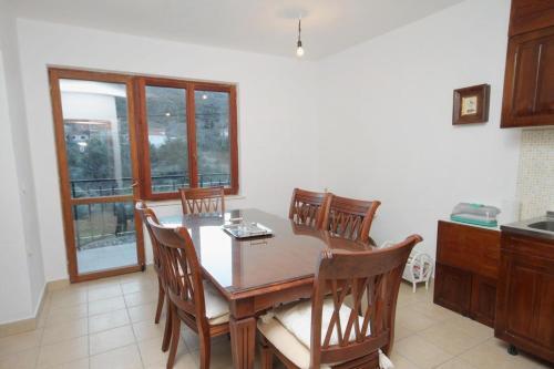 Apartments By The Sea Vinisce (trogir) - 5967