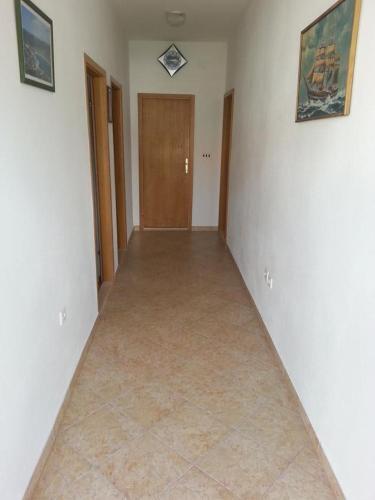 Apartments With A Parking Space Vinisce (trogir) - 12637