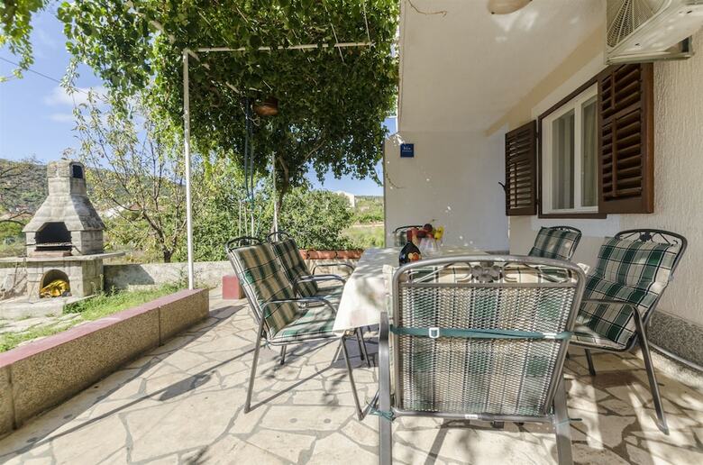 Apartamentos House Marin