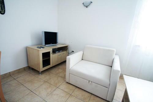 Apartments Jakov