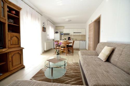 Apartment Isi?