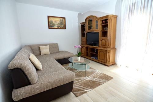 Apartment Isi?