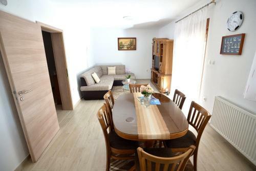 Apartment Isi?
