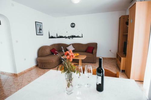 Apartments With A Parking Space Vodice - 15734
