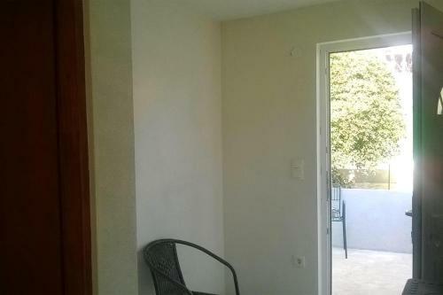 Apartments By The Sea Basina (hvar) - 8749