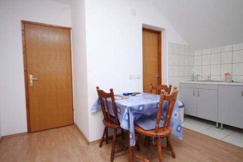 Apartments With A Parking Space Vrsi - Mulo (zadar) - 3276