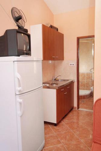 Apartments By The Sea Vrsi - Mulo (zadar) - 5844