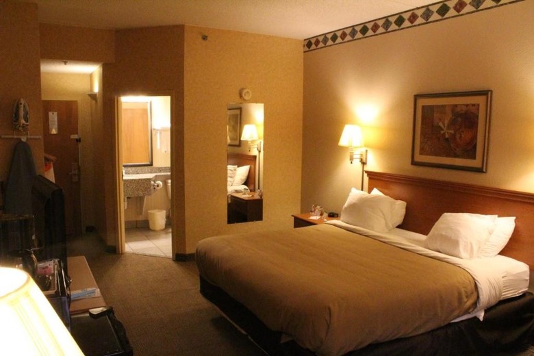 Hotel Comfort Inn Fiesta At Six Flags