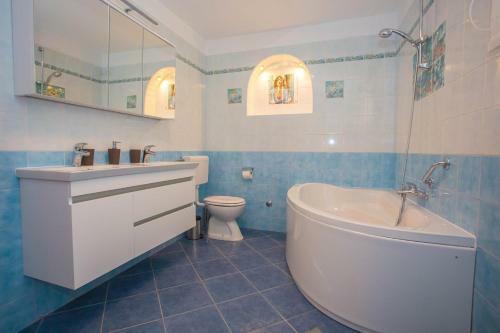 Hostal Apartment Complex Villa Andrea