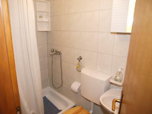 Hostal Pansion Adria Haus