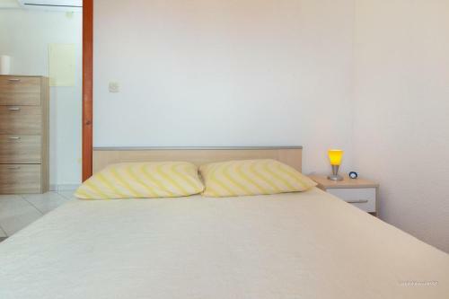 Apartments By The Sea Posedarje (novigrad) - 6190