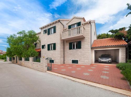 Apartments By The Sea Postira (brac) - 15242
