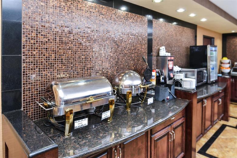 Hotel Best Western Plus Midwest Inn & Suites