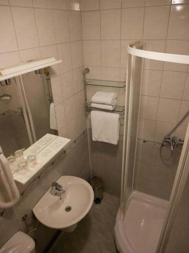 Hostal Guest House Grgin Dol