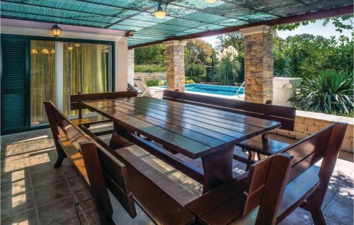 Holiday Home Praznica Praznica