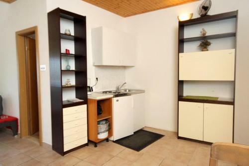 Apartments By The Sea Preko (ugljan) - 3489
