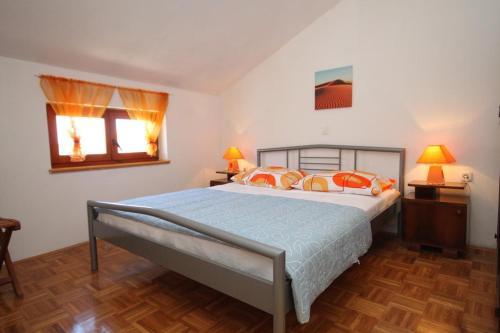 Apartments With A Parking Space Preko (ugljan) - 8179