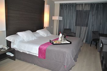 Brea's Hotel