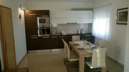 Apartments With A Parking Space Privlaka (zadar) - 14465