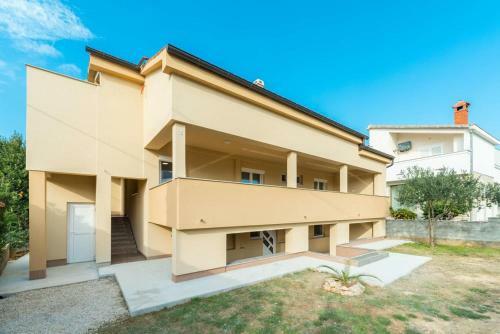 Apartments With A Parking Space Privlaka (zadar) - 14492