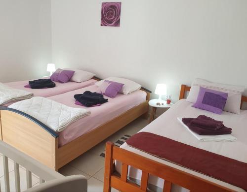 Apartments With A Parking Space Banjole (pula) - 2213