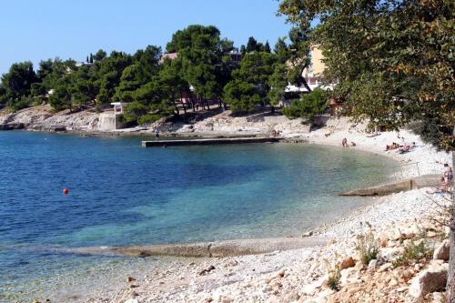 Apartments With A Parking Space Banjole (pula) - 7242