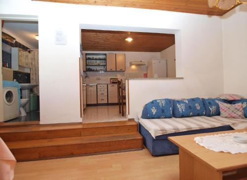 Apartments Mara 1323