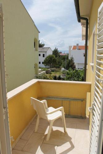 Apartments With A Parking Space Punat (krk) - 5408