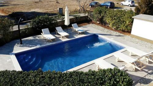 Apartment In Punat/insel Krk 13350