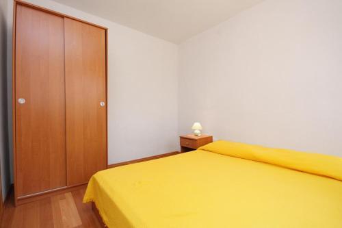 Apartments With A Parking Space Punat (krk) - 5373