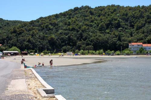 Apartments By The Sea Kampor (rab) - 5056