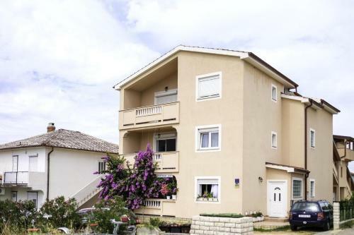 Apartments With A Parking Space Barbat (rab) - 14431