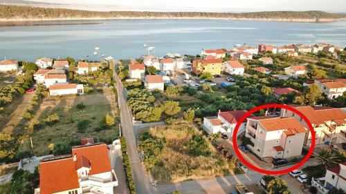 Apartments With A Parking Space Barbat (rab) - 14431