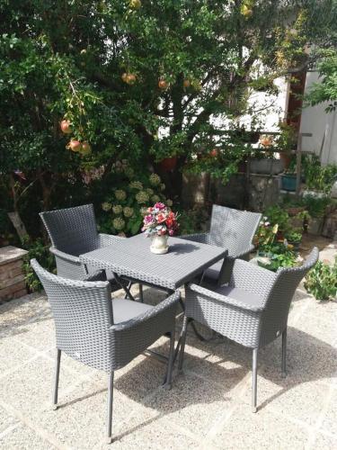 Apartments With A Parking Space Banjol (rab) - 16334