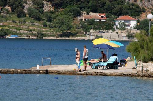 Hostal Double Room Supetarska Draga - Donja 5013d