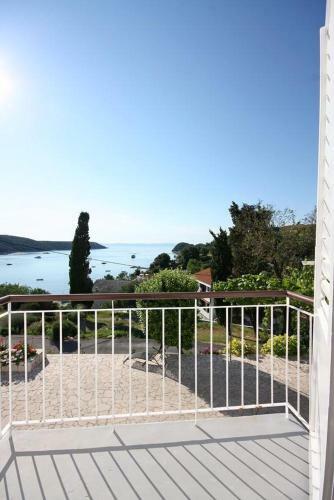 Apartments By The Sea Kampor (rab) - 5058