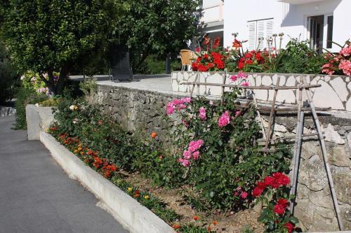 Apartments By The Sea Kampor (rab) - 5058