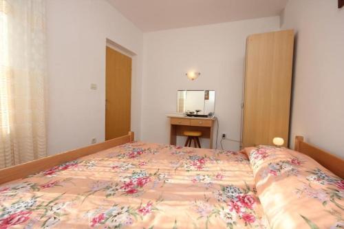 Rabac Apartment Sleeps 5 Air Con Wifi