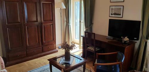 Hostal Double Room Rava 15880b