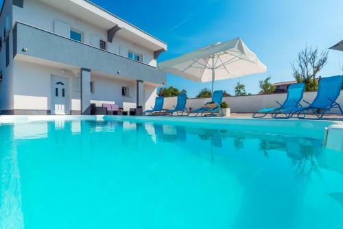 Mathieu Holiday Home
