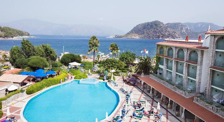 Hotel Marti La Perla