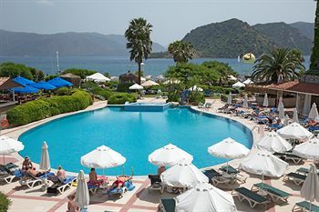 Hotel Marti La Perla